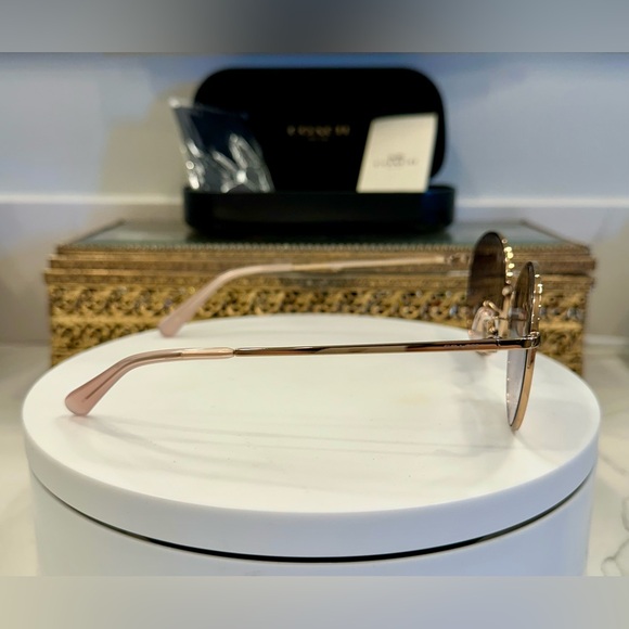 Coach - NWOT - Shiny Rose Gold Sunglasses - Purple Gradient Lenses, Pink Tips main image 11